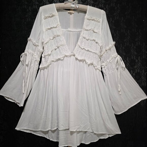 NWOT POL Boho Vibe Bell Sleeve Tunic M - Picture 2 of 10